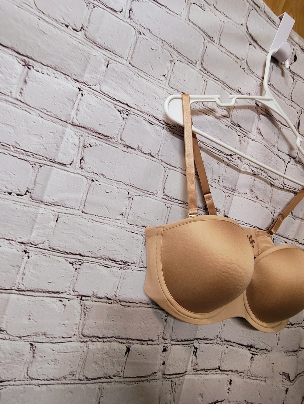 Third Love Classic Strapless Beige 38B Underwire  Removable Straps - Picture 5 of 11